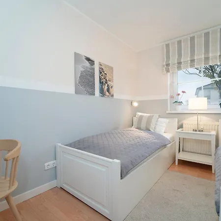 Strandnest * Dahme (Schleswig-Holstein)